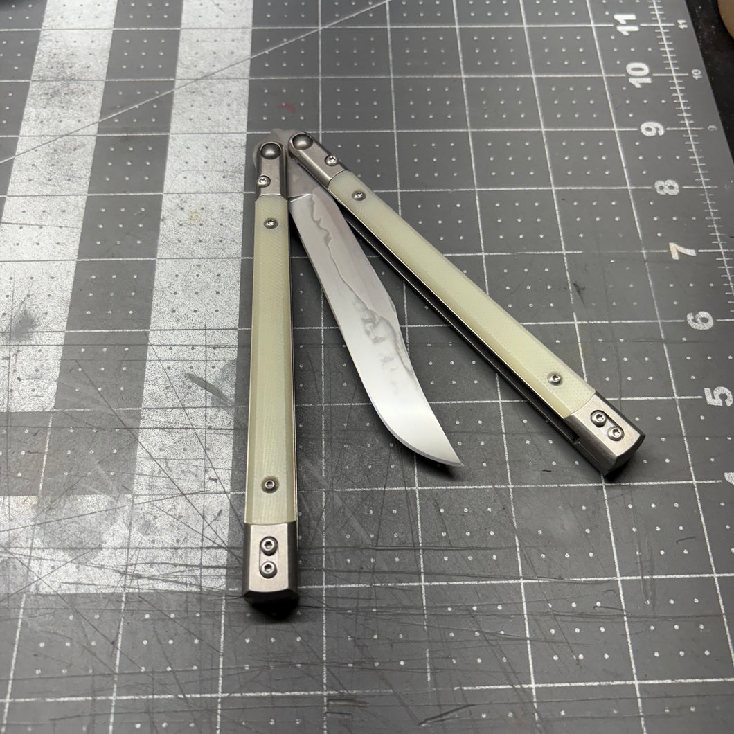 Revolution v2 W2/hamon Bowie - Ghost Jade G10 inserts