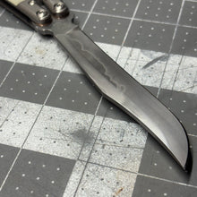 Load image into Gallery viewer, Revolution v2 W2/hamon Bowie - Ghost Jade G10 inserts