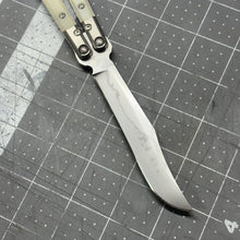 Load image into Gallery viewer, Revolution v2 W2/hamon Bowie - Ghost Jade G10 inserts