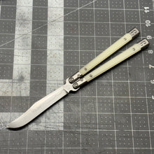 Load image into Gallery viewer, Revolution v2 W2/hamon Bowie - Ghost Jade G10 inserts