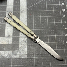 Load image into Gallery viewer, Revolution v2 W2/hamon Bowie - Ghost Jade G10 inserts