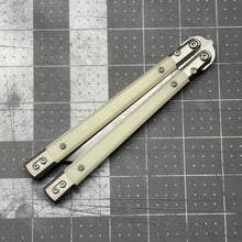Load image into Gallery viewer, Revolution v2 W2/hamon Bowie - Ghost Jade G10 inserts