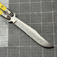 Load image into Gallery viewer, Revolution v2 W2/hamon Bowie - Canary Yellow G10 inserts