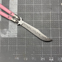 Load image into Gallery viewer, Revolution v2 W2/hamon Recurve Bowie - Pink G10 inserts