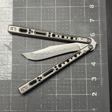 Load image into Gallery viewer, BCv2 W2 Hamon - Recurve Bowie 2 - 9/&#39;25