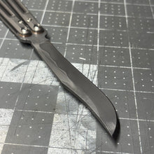 Load image into Gallery viewer, Campanile - 1095 Recurve Bowie with Hamon