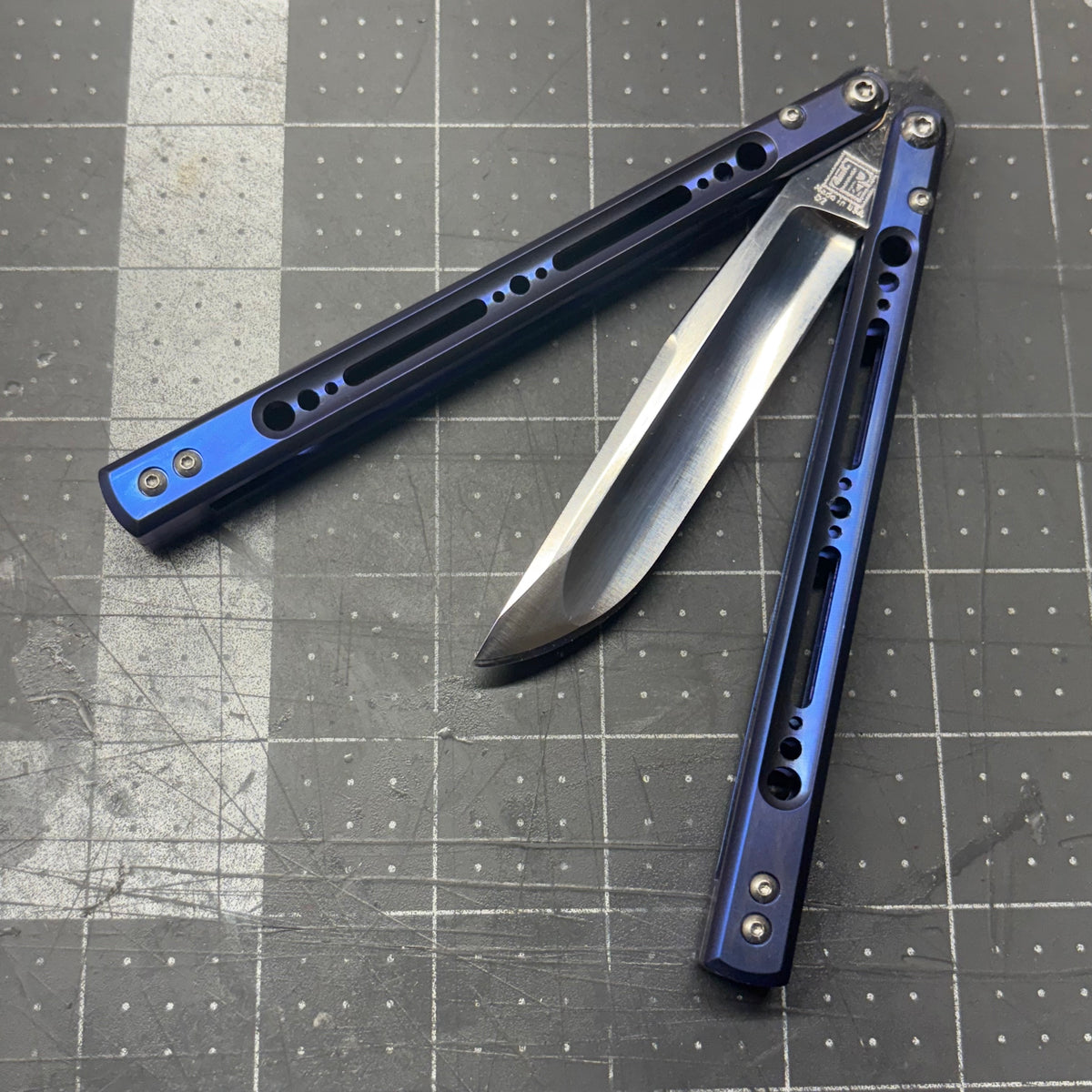 Revolution v1 - alternate handles Violet – palethiusdesigns