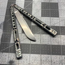Load image into Gallery viewer, BCv2 - Textured - "Clear" Ano - Tanto - Production Blade